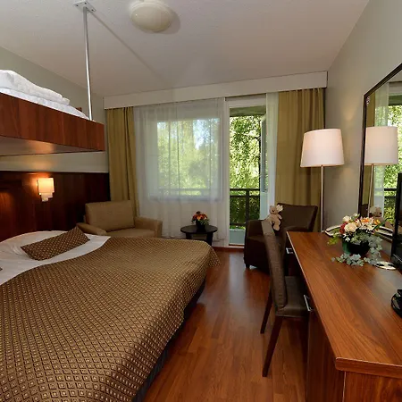 Hotell Rauhalahti